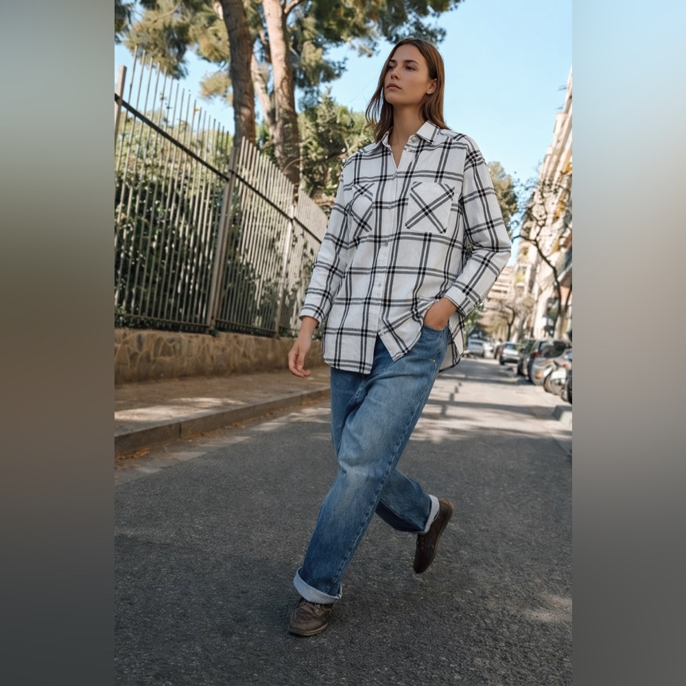 H&M Black and White Plaid Flannel Shirt
